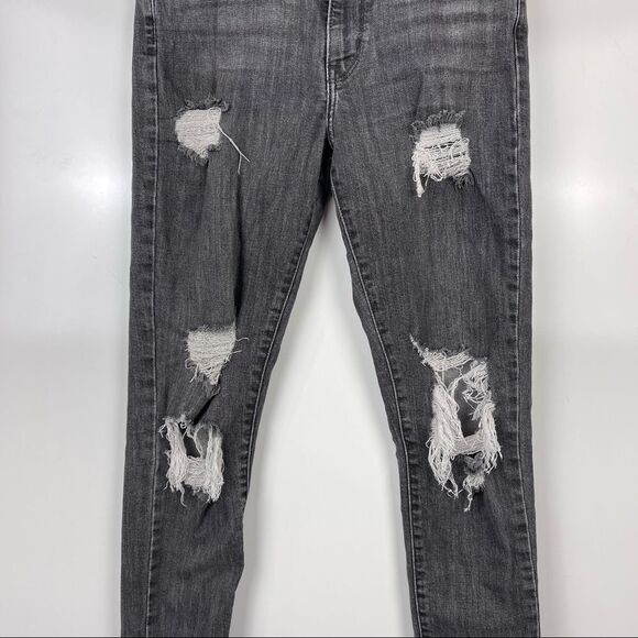 Levi's 721 Faded Black Distressed Ripped High Rise Skinny Jeans Women's Size 28 - Picture 4 of 8